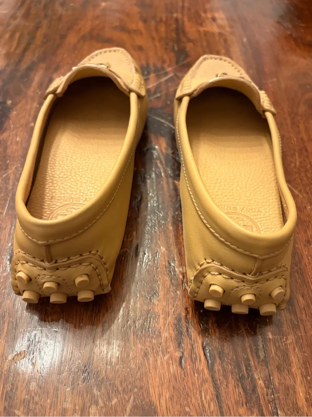 Tory Burch classic slip